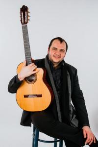 Nachhilfelehrer/in - Nachhilfe Musik, Gitarre, E-Gitarre, E -Bass, Latin-Perkuss... Wien Nachhilfe Profilbild